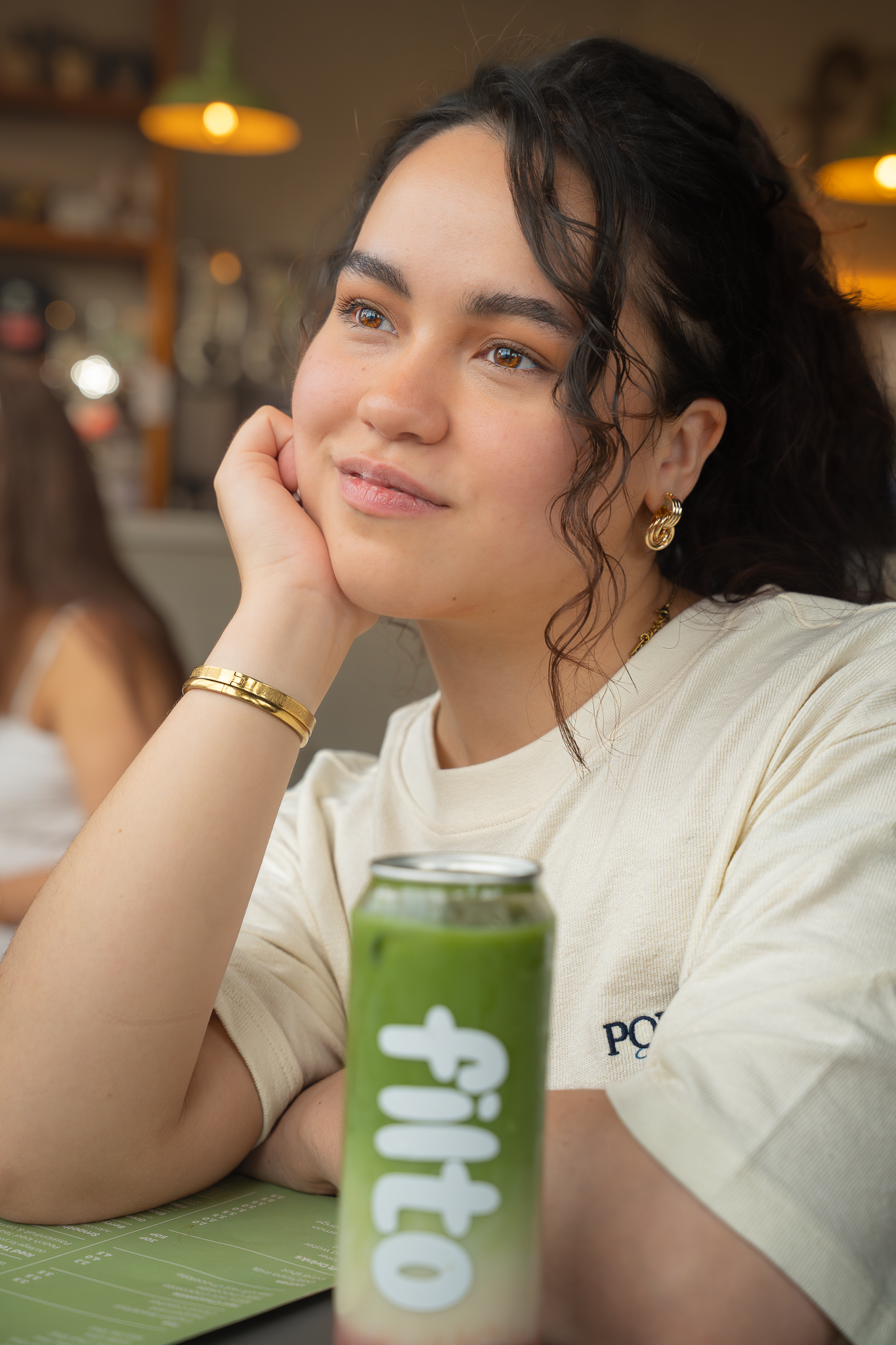 Alexandra Zeinab cafe lifestyle